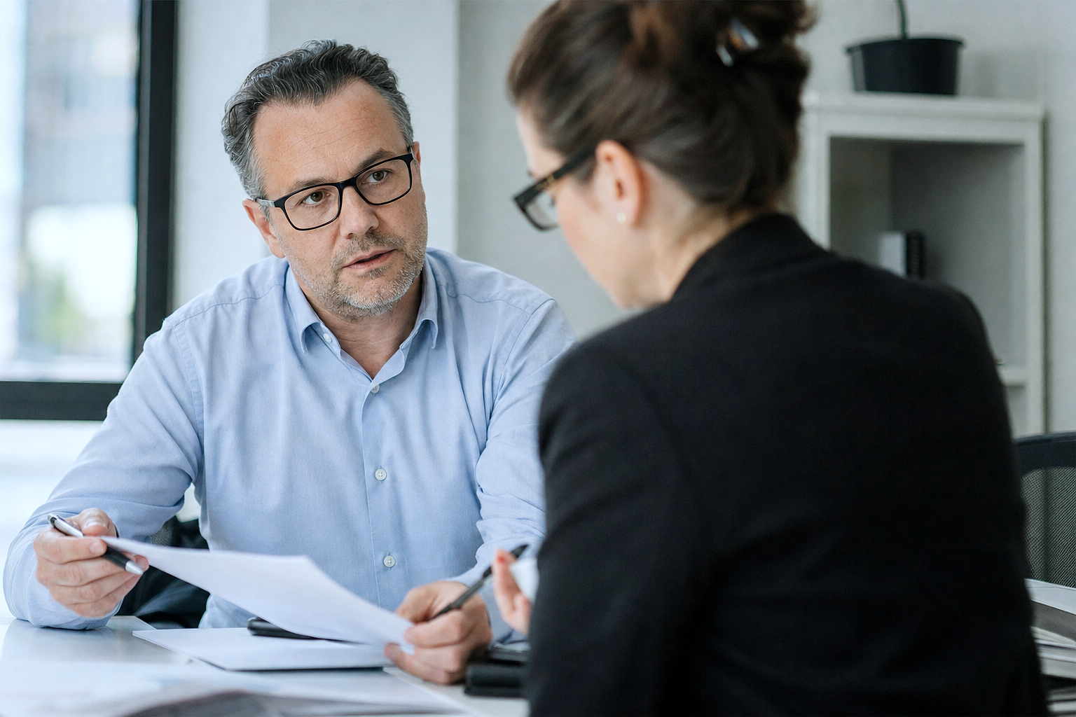 How workplace investigation HR guide Works - illustrating workplace investigation HR guide