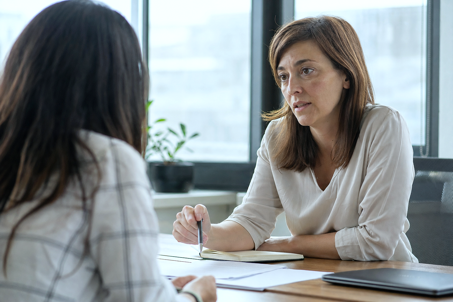 How TUPE employment contracts business transfer Works - illustrating TUPE employment contracts business transfer